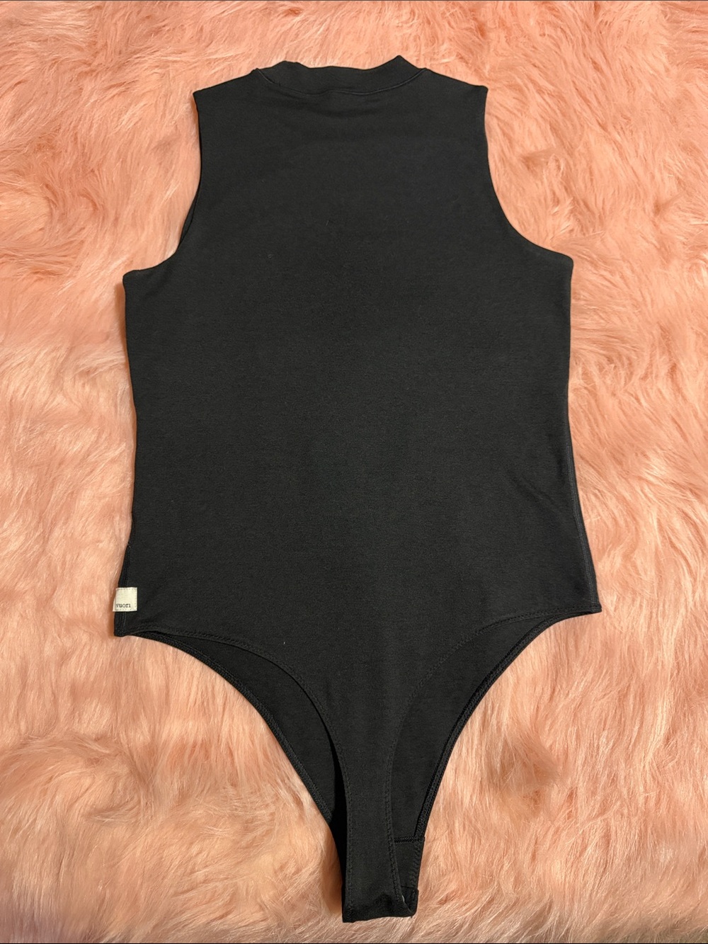 VUORI-Halo Mock Dreamknit Bodysuit size M